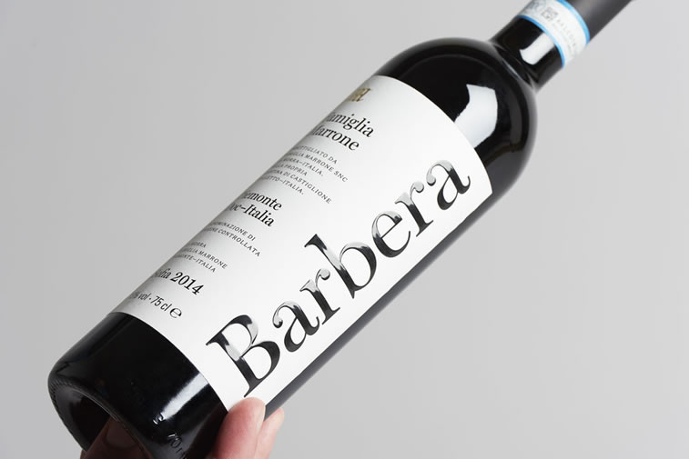 Design Etiketten fuer Weine barbera marrone sofia 2